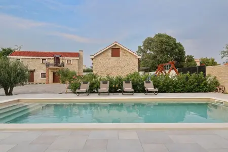 Location Villa à Prkos 10 personnes