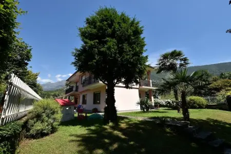 Location Villa à Mergozzo 4 personnes