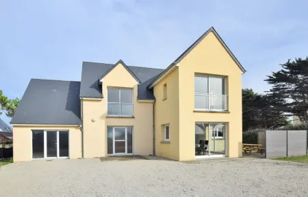 Location Maison à Saint Germain sur Ay 8 personnes