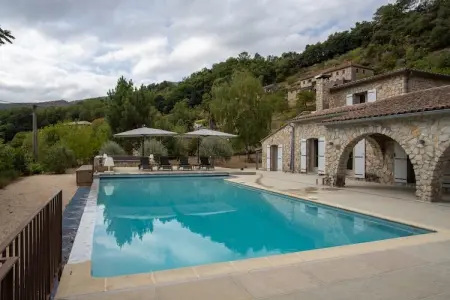 Location Villa à Les Salelles 7 personnes