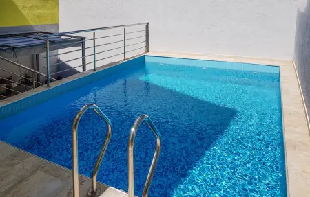 Location Maison à Bribir 10 personnes