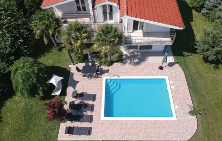 Location Maison à Sinj 6 personnes