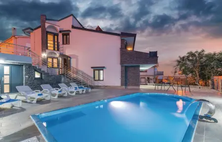 Location Maison à Krk 10 personnes