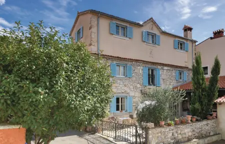 Location Maison à Pomer 5 personnes