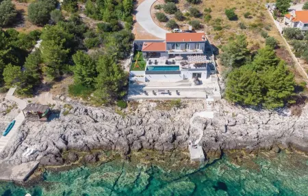 Location Maison à Karbuni 6 personnes