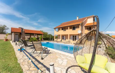 Location Maison à Biograd na moru 10 personnes