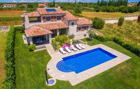 Location Maison à Vodnjan 9 personnes