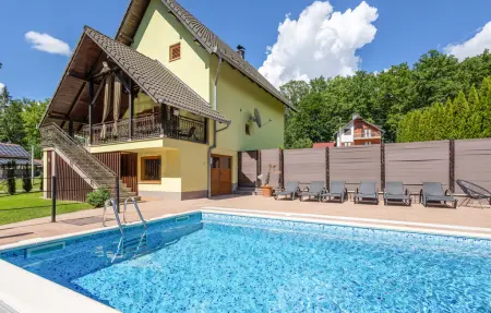 Location Maison à Brestovac 8 personnes