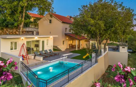 Location Maison à Vinjani Donji 6 personnes