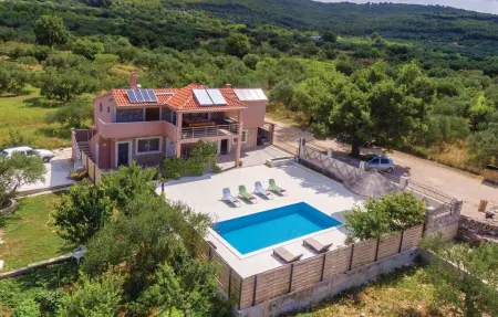 Location Maison à Tribunj 10 personnes