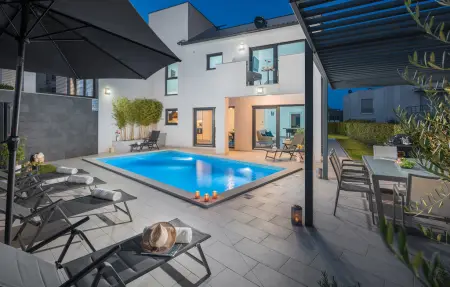 Location Maison à Medulin 8 personnes