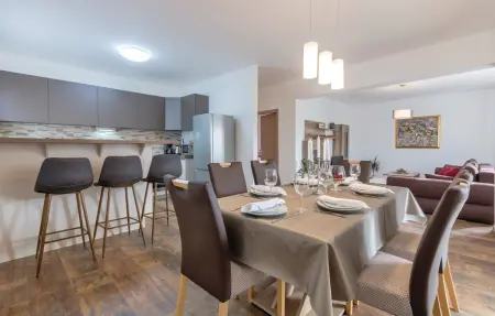 Location Maison à Pula 8 personnes