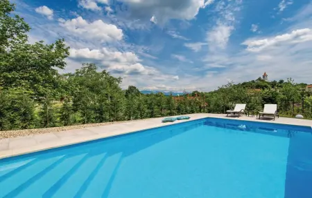 Location Maison à Matulji 4 personnes