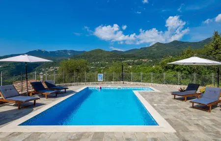 Location Maison à Icici 10 personnes