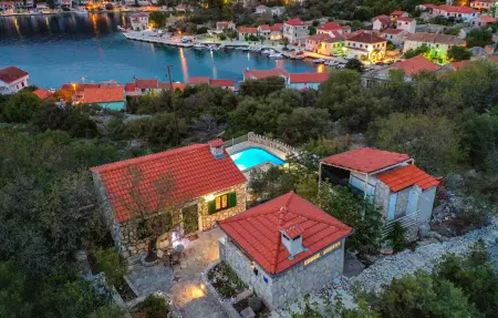 Location Maison à Drvenik Veliki 6 personnes