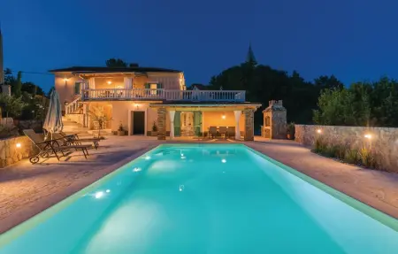 Location Maison à Polje 10 personnes