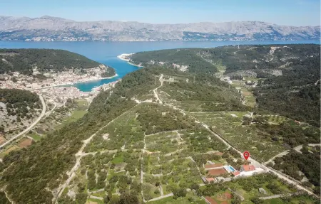 Location Maison à Pucisca 8 personnes