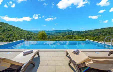 Location Maison à Labin 6 personnes