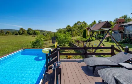 Location Maison à Plaski 6 personnes