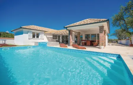 Location Maison à Radosinovci 8 personnes