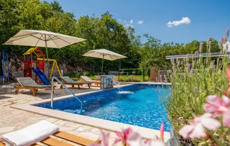 Location Maison à Grubine 8 personnes