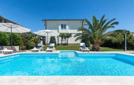 Location Maison à Pula 8 personnes