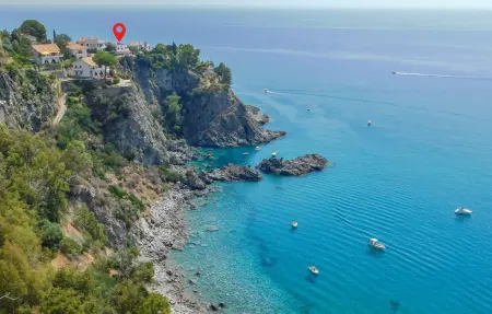 Location Maison à Stalettì 11 personnes