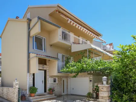 Location Maison à Brodarica 8 personnes