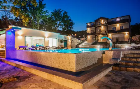 Location Maison à Imotski 16 personnes