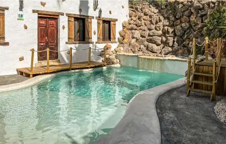 Location Maison à Rute 4 personnes