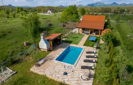 Location Maison à Lovinac 6 personnes