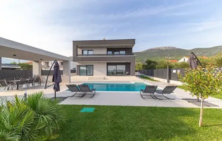 Location Maison à Kastel Stari 10 personnes