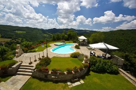 Location Villa à Apecchio 15 personnes