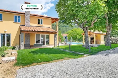 Location Maison à Buzet 7 personnes