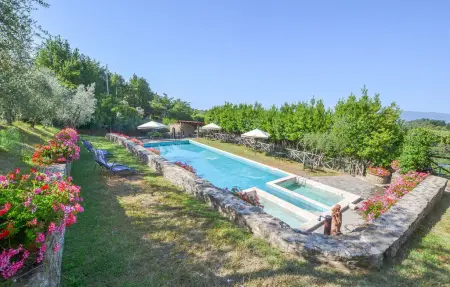 Location Maison à Castelfranco di Sopra 12 personnes