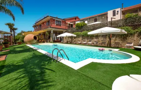 Location Maison à Laureana Cilento 14 personnes