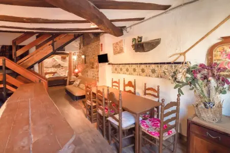 Location Maison à Tolva 7 personnes