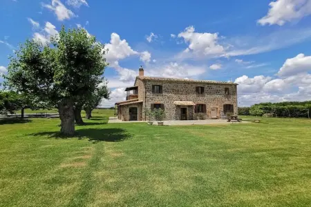 Location Gîte à Castiglione In Teverina 16 personnes