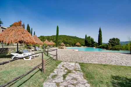 Location Gîte à Monticiano (SI) 8 personnes