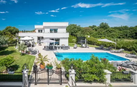 Location Maison à Liznjan 16 personnes