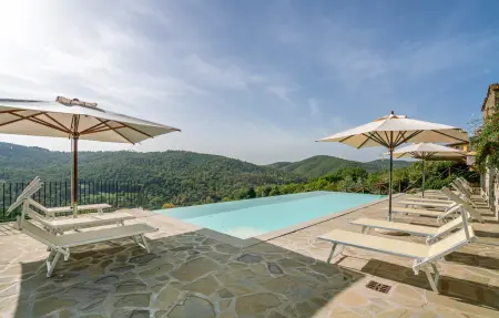 Location Maison à Anghiari 16 personnes