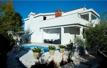 Location Maison à Okrug Gornji 6 personnes