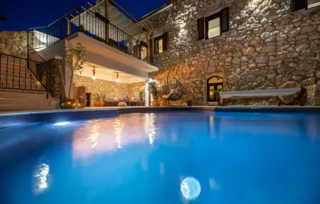 Location Maison à Risika 8 personnes