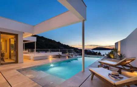 Location Maison à Rogoznica 8 personnes