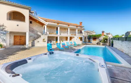 Location Maison à Vodnjan 8 personnes