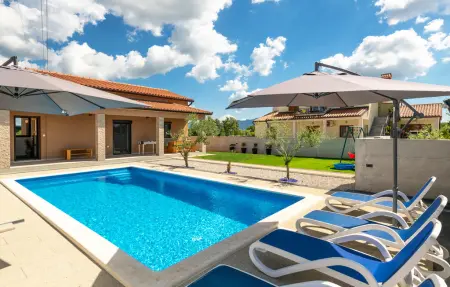 Location Maison à Nedescina 4 personnes