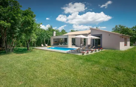 Location Maison à Labin 6 personnes