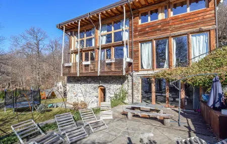 Location Maison à Cedegolo 8 personnes