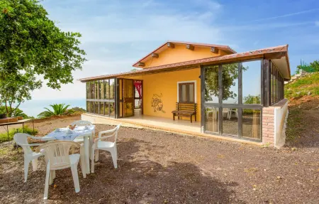 Location Maison à Diamante 4 personnes