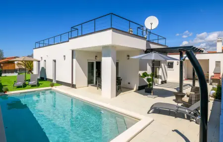 Location Maison à Peroj 6 personnes